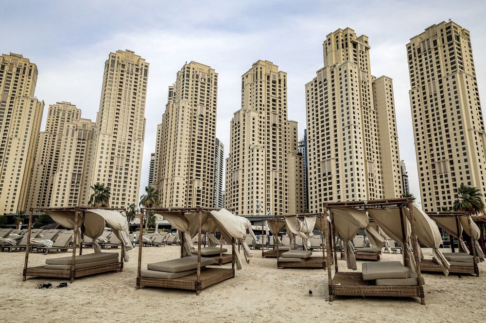 OPUSTOŠENI DUBAI VAPI ZA TURISTIMA: Dele pakete pogodnosti od 700 evra, besplatna noćenja... OVO SU USLOVI