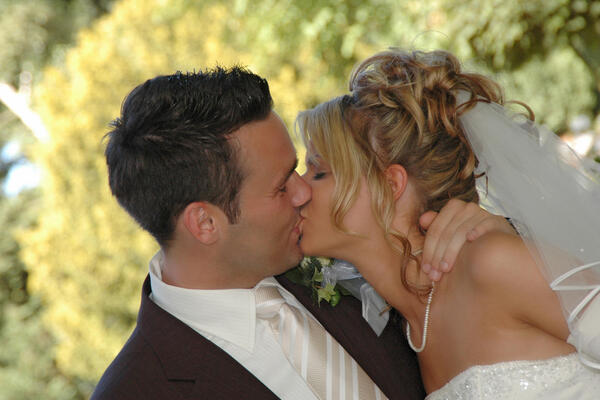 IRENA ZAVRŠILA U HITNOJ KAD JE VIDELA S KIM JE MUŽ VARA: "Na Viber mi je stigla slika na kojoj..." ŠOKIRALA SE!