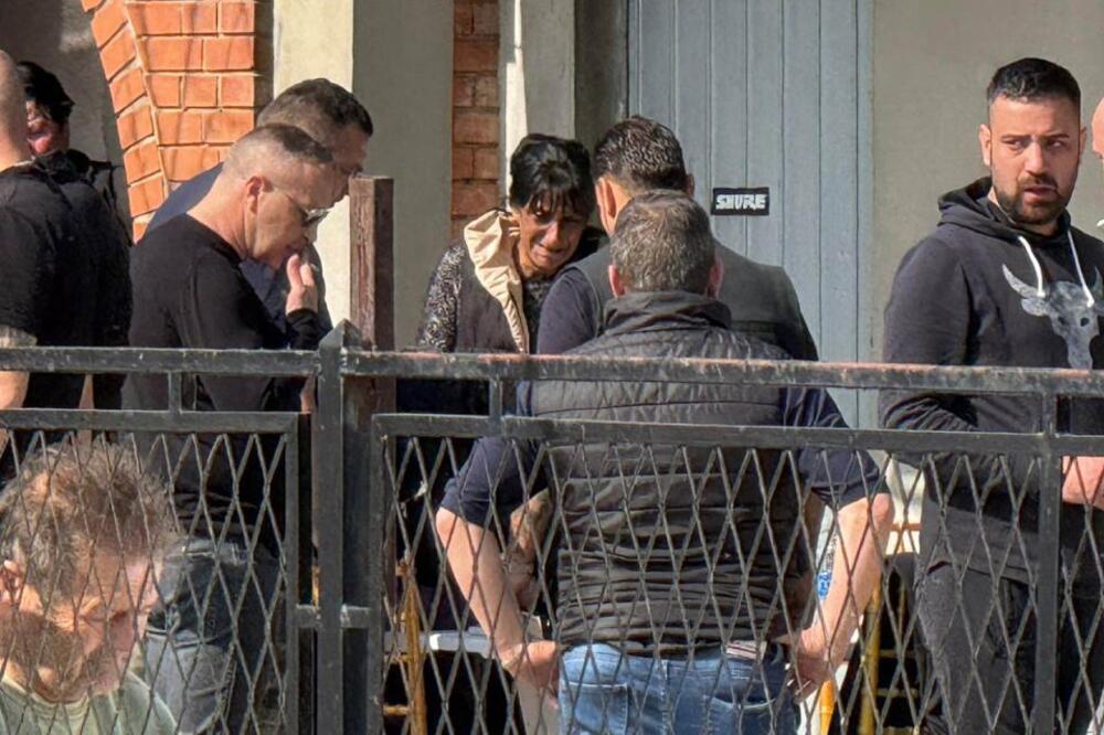 SRBI SE SJATILI U BRESTAČ KOD DARKA, A ONA KAO DA JE U ZEMLJU PROPALA! Ni poruku da pusti - A RODILA MU SINA