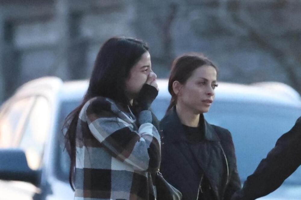 I DRUGA BIVŠA ŽENA STIGLA U BRESTAČ! Grli se sa Katarinom, jeca i plače, a onda dolazi Darko i postaje JOŠ TUŽNIJE