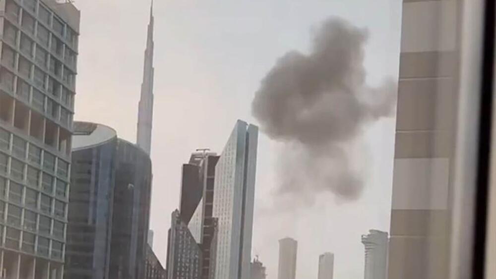 Snažne eksplozije u Dubaiju: Presretnuti projektili iznad grada