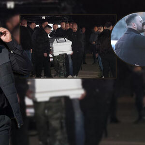 PRVE SLIKE DARKA LAZIĆA NA DAN KADA SAHRANJUJE BRATA! Zajecao pa prišao TELU - usledila potresna scena
