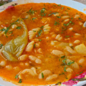 Lepši posni pasulj niste jeli u životu: Trik sa zaprškom menja sve, svi će vam tražiti još jedan tanjir