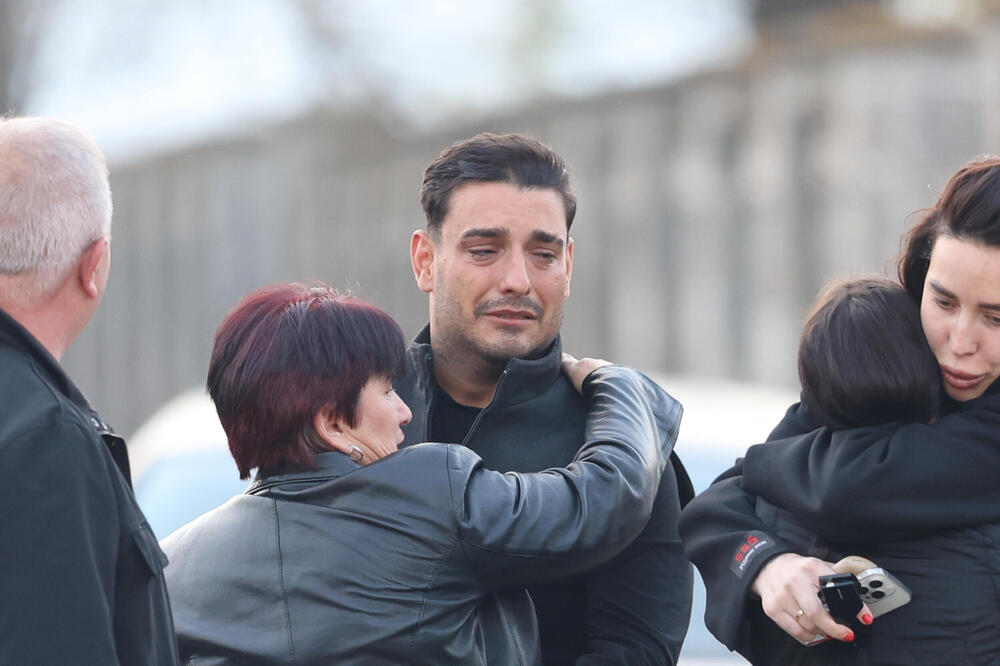 "ROĐENO MOJE, SRCE ĆE MI PUĆI" Darko rasplakao narod objavom, podelio snimak koji kida dušu, ostaju mu uspomene