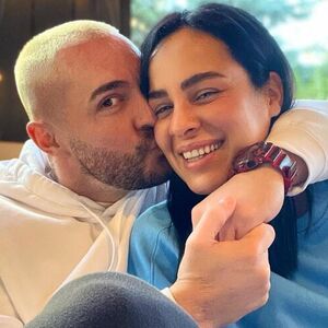 VODITELJKA NAPUSTILA ZEMLJU NAKON GLASINA DA SE RAZVODI: Ljude šokirala objavom! "KAD SVE OVO BUDE JUČE..."