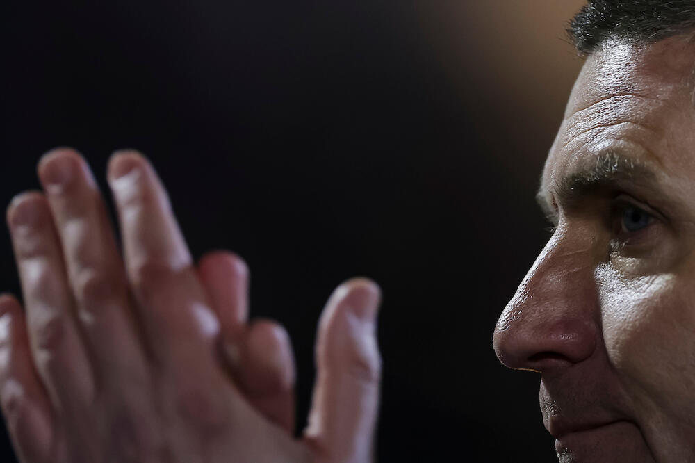 "Odluka o povratku Blagojevića manje je tragikomična nego odluka o njegovoj smeni"