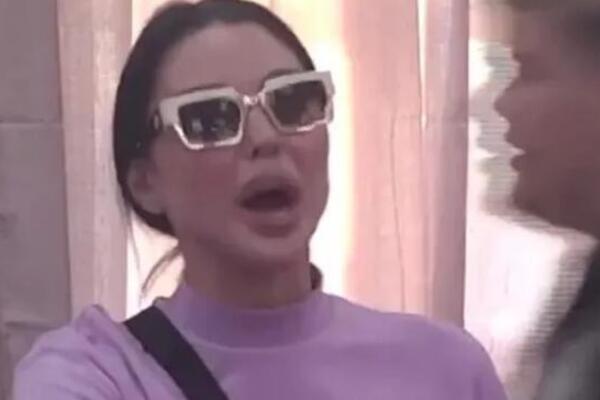 NAGLO PREKINUT PROGRAM NA PINKU! Jezive SCENE, HAOS U PROGRAMU UŽIVO! "Prodao si dete, bivšu ženu, odlepio si za.."