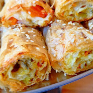 Krunisana kraljica hrskavosti: Rolnice pune bogatog nadeva spremaju se brzo i mirišu na pravu domaću kuhinju