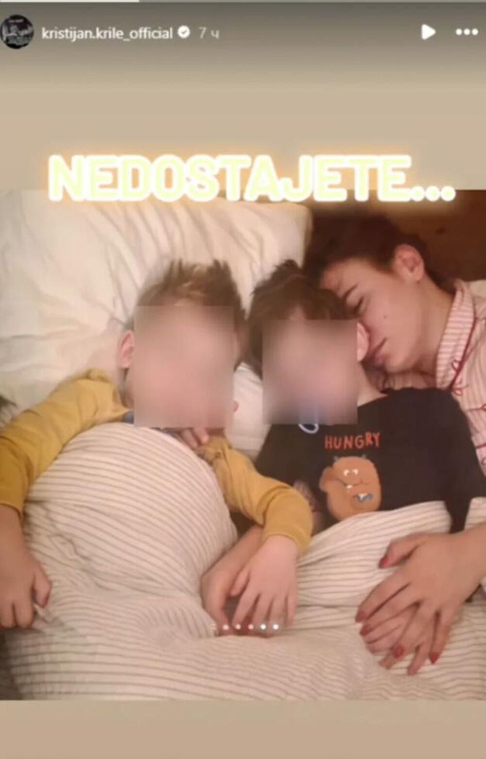 BIVŠI ROBIJAŠ POVUKAO ŠOK POTEZ! Objavio SLIKU IZ KREVETA MAJKE SVOJE DECE! Nju će da zameni MLAĐOM RIBOM?