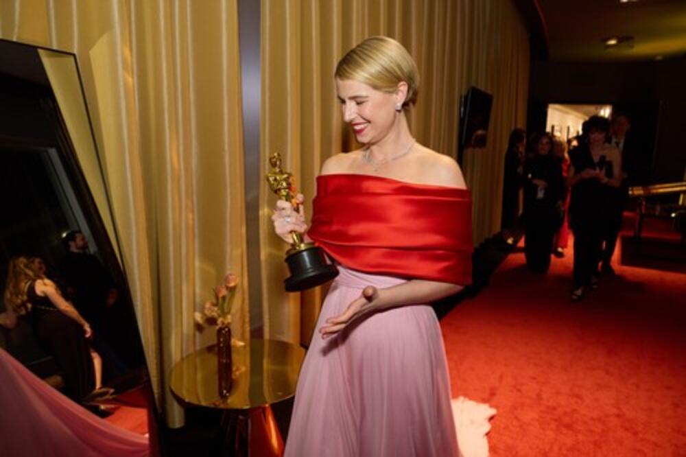 "BOG JE DOBAR" I "ŽELIM DA TI RODIM JOŠ 20 MILIONA DECE": Dobili su OSKARA, a IZJAVAMA doveli do SUZA!