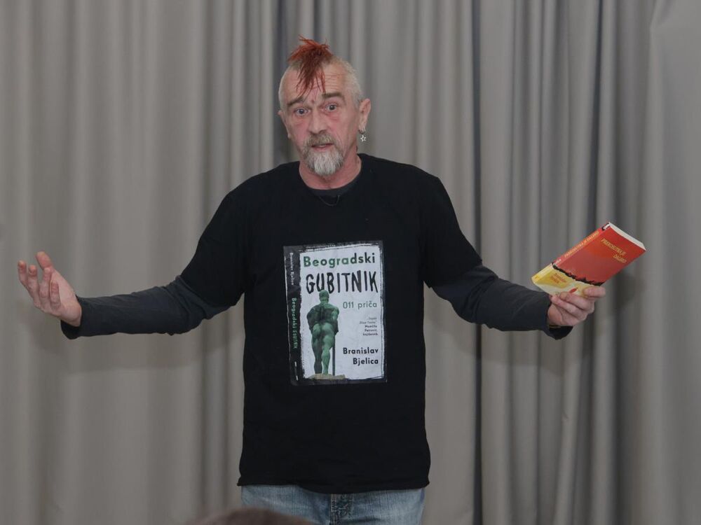 Branislav Bjelica, pisac i urednik u Kuriru, održao je štićenicima 'Kuće mogućnosti' motivacioni govor 