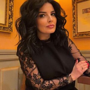 MILENA POPOVIĆ BAŠ OKRATILA MINIĆ: Državna sekretarka pokazala čime raspolaže, Srbima ovakva neće večeras dati mira