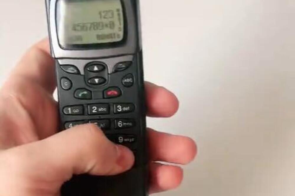 Ako imate ovaj model mobilnog telefona, možete dobro da zaradite! Proverite fioke, stari mobilni vrede bogatstvo