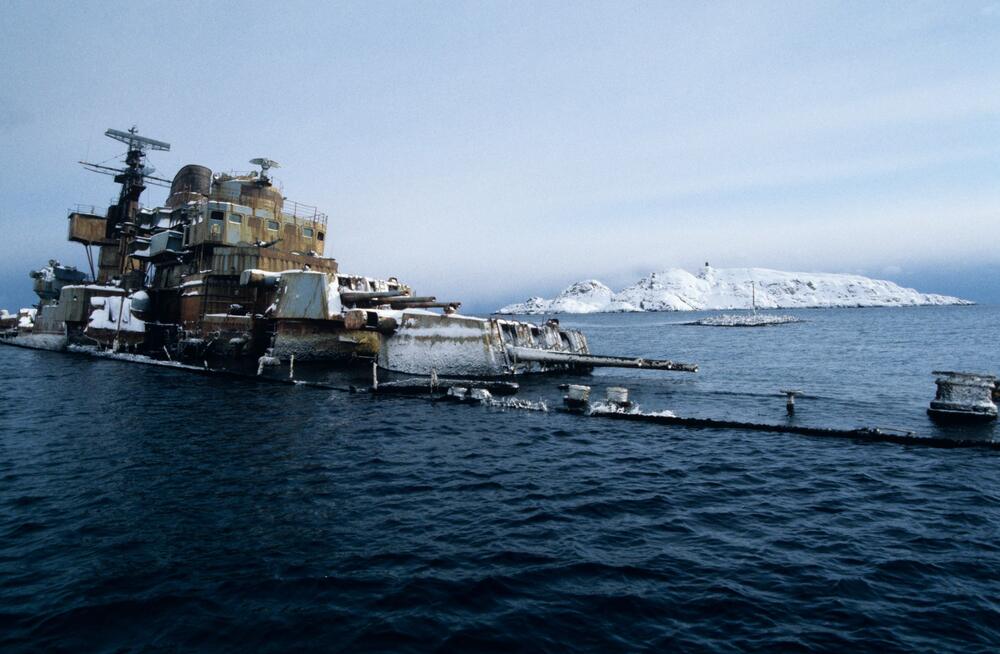 RUSKI TANKER BEZ POSADE DANIMA PLUTA MEDITERANOM: Uzbuna u Italiji i Malti zbog "BRODA DUHOVA" (VIDEO)