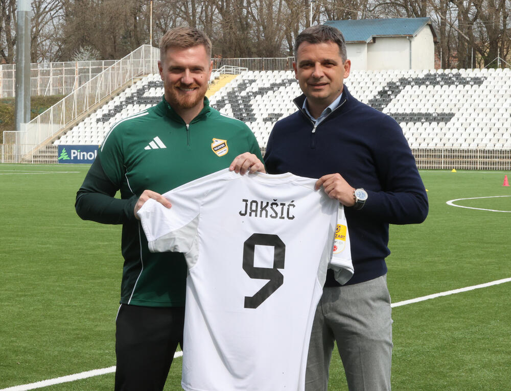 Čukarički promovisao novog trenera, Jakšić kao iz topa: Nisam Klop, ako treba igraćemo sa šest bonus igrača