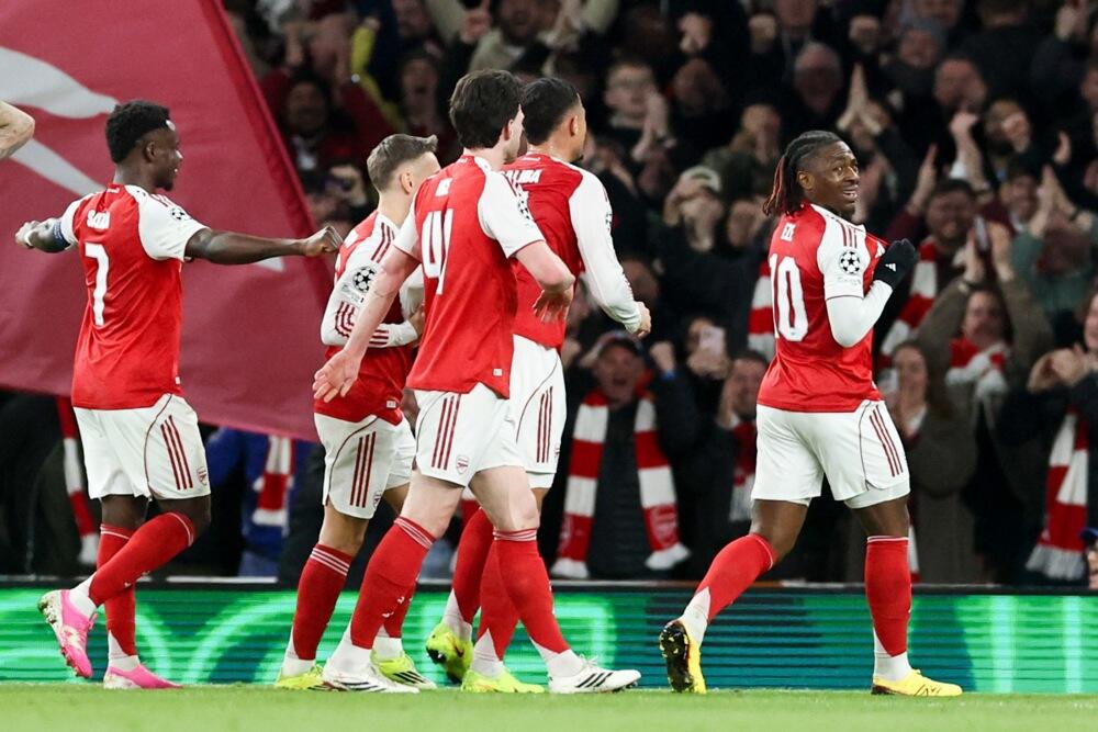 Vinisijus utišao Etihad, PSŽ ubedliv u plavom delu Londona, Arsenal sačuvao obraz Englezima (Video)