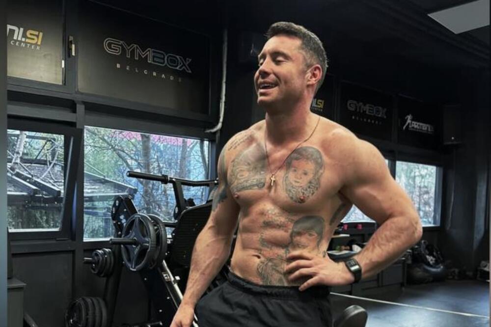 OVO NIJE ČOVEK, OVO JE ZVER! Bicepsi i trbušnjaci mu EKSPLODIRALI posle RAZVODA, žene se OBLIZUJU kad vide