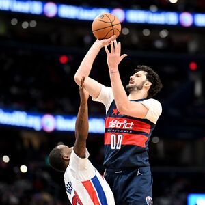 Tristan za samo 16 minuta na terenu završio kao dvocifren! Vratio se i bio jedan od najboljih u Vašingtonu (VIDEO)