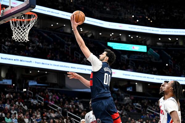 Tristan Vukčević dominirao protiv lidera Istočne konferencije u 14. vezanom porazu Vašingtona (Video)