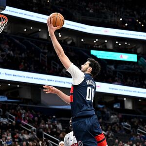 Tristan Vukčević dominirao protiv lidera Istočne konferencije u 14. vezanom porazu Vašingtona (Video)