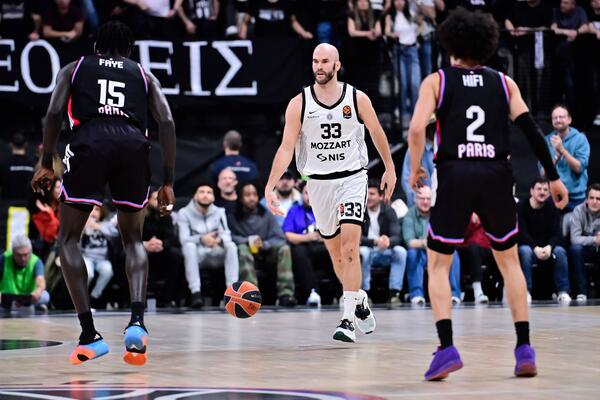 Nik Kalates ima šest utakmica ispiše istoriju Evrolige u dresu Partizana!