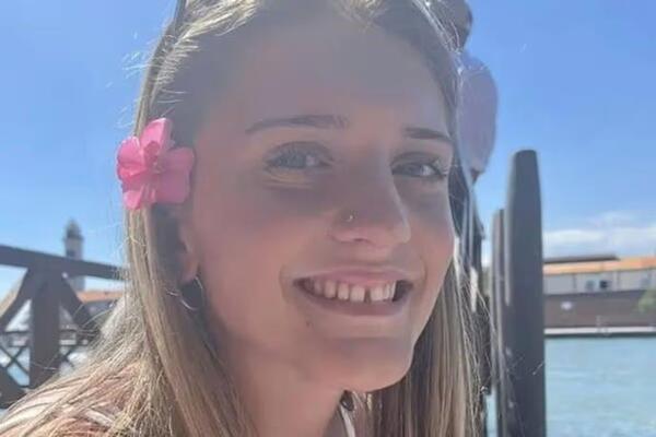 "BOLEST JE ODNELA ZA MANJE OD 12 SATI, OVO SU BILI PRVI SIMPTOMI" Maturantkinja umrla od SMRTONOSNE INFEKCIJE!