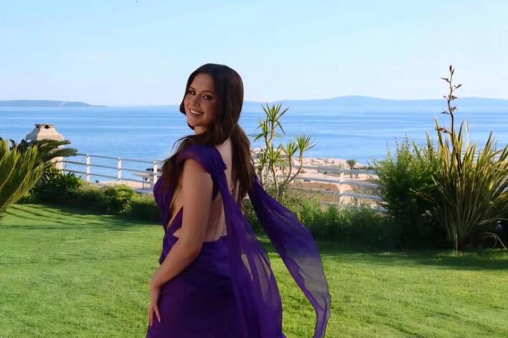 VOJNA ZAKLETVA PRETVORENA U CIRKUS! Tompsonova ćerka OBUKLA UNIFORMU, region ZANEMEO OD ŠOKA KAD JE VIDEO...