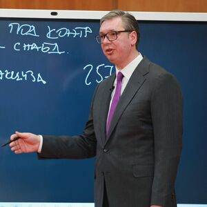 Sa 13.247 na 18.000 dinara: Vučić objavio dobre vesti za građane, tiče se dečijeg dodatka