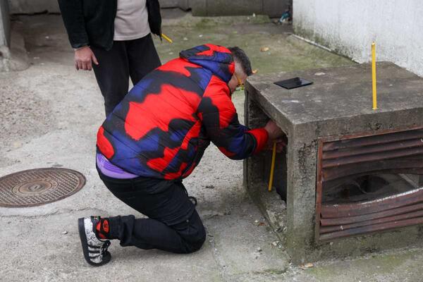 Stravični detalji pronalaska Stelinog tela na Vračaru: Komšije u šoku, svima je jako čudna jedna stvar