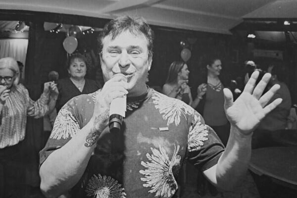 KO JE BIO PEVAČ PRPA? Istočna Srbija ostala bez Predraga Petrovića - nijedno slavlje nije moglo da prođe bez njega