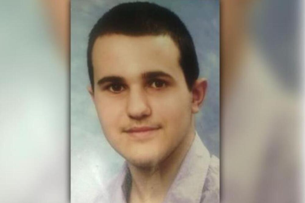 Nestao Luka (21) iz Šapca! Već dva dana mu nema ni traga ni glasa, poslednji put je viđen u Novom Sadu!