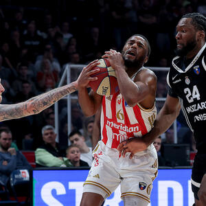 Zvezda trojkama srušila Partizan: Crveno-beli slavili u sjajnom večitom derbiju na koš više!