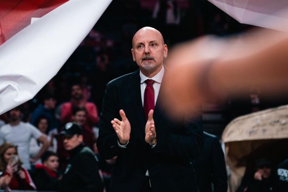 Obradović otkrio stanje Monekea i Izundua, kritikovao Zvezdinu publiku i bio izuzetno zadovoljan pobedom!