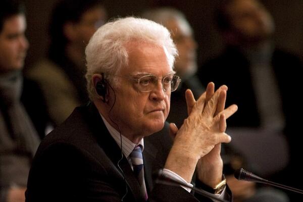 Preminuo bivši francuski premijer!