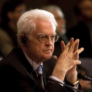 Preminuo bivši francuski premijer!