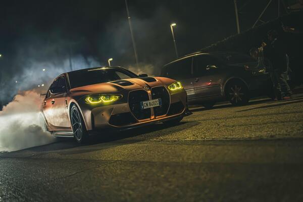 ILEGALNE TRKE AUTOMOBILA SU U VIŠNJIČKOJ BANJI KAO DOBAR DAN: "Pakleni vozači" na mestima gde se deca igraju! VIDEO