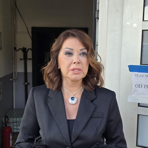 KAKO JE MOGUĆE DA NAM JE OVO PROMAKLO? Ovo je istina o obrazovanju Dragane Katić, zamalo da ode u druge vode