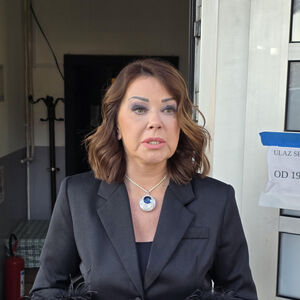 KAKO JE MOGUĆE DA NAM JE OVO PROMAKLO? Ovo je istina o obrazovanju Dragane Katić, zamalo da ode u druge vode