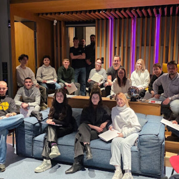 Spoj tradicije i modernog zvuka u studiju Ace Sofronijevića