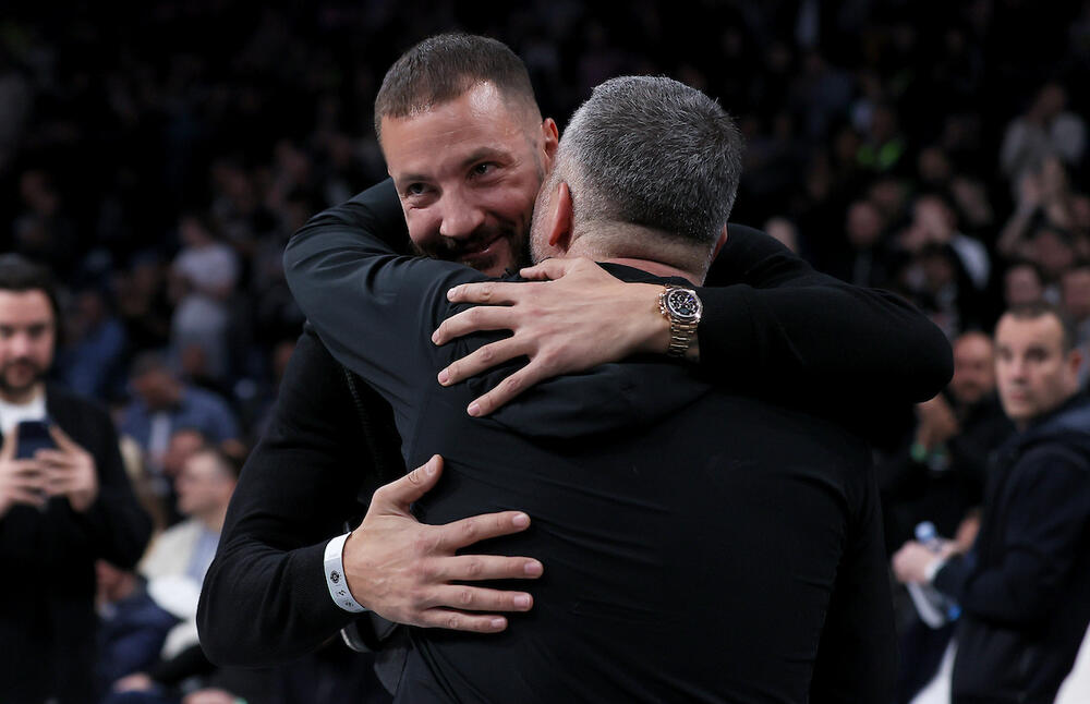 Nikad praznija Beogradska arena i aplauzi za Žofrija Lovernja (Video/Foto)