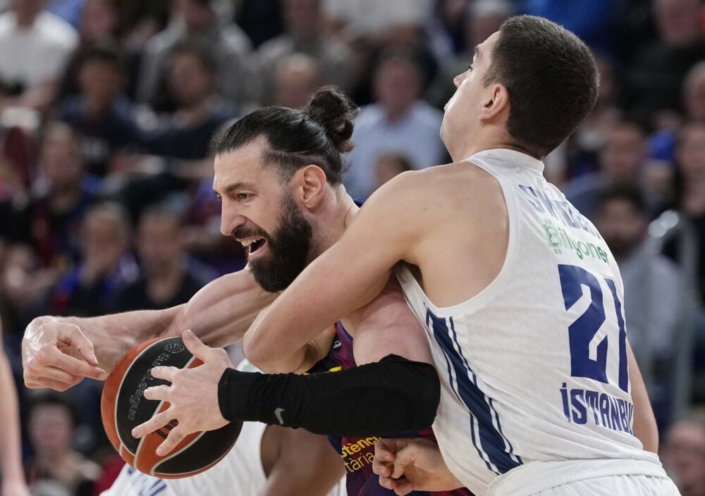 Detalj sa utakmice Barselone i Anadolu Efesa u sezoni 2025/26 Evrolige
