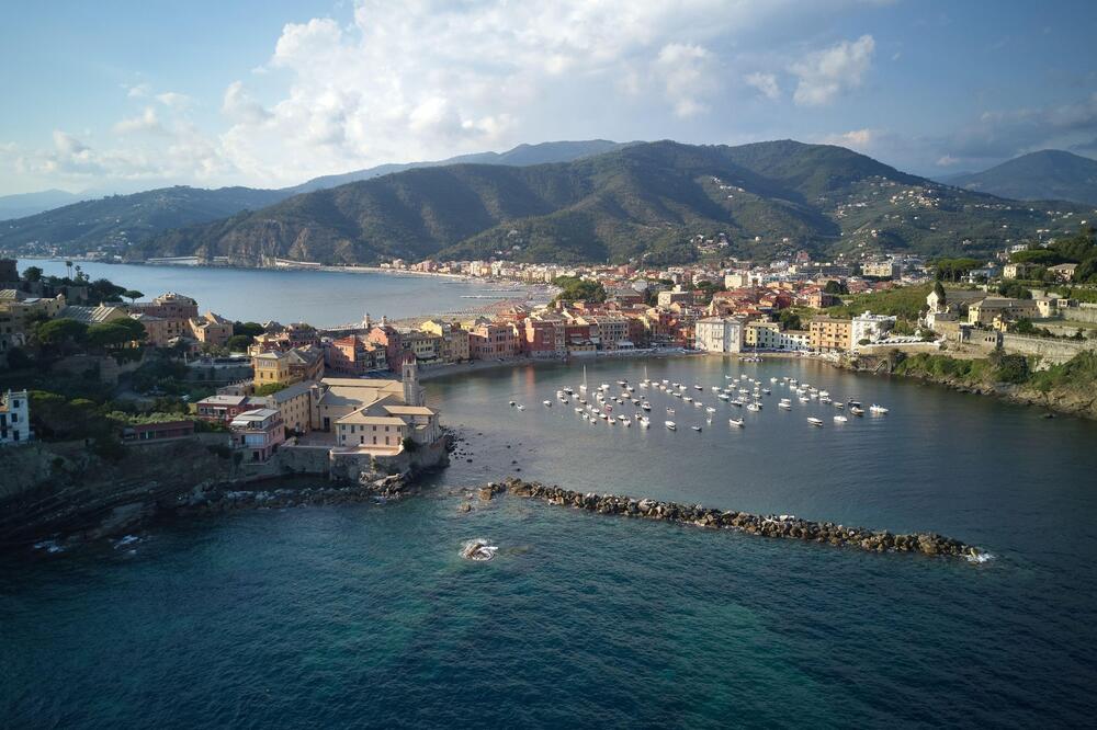 NEMA KIPRA, GRČKE, RIZIČAN I EGIPAT! Ovaj evropski grad je smešten između 2 mora i turisti su počeli da hrle tamo