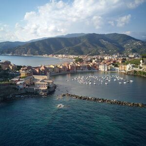 NEMA KIPRA, GRČKE, RIZIČAN I EGIPAT! Ovaj evropski grad je smešten između 2 mora i turisti su počeli da hrle tamo