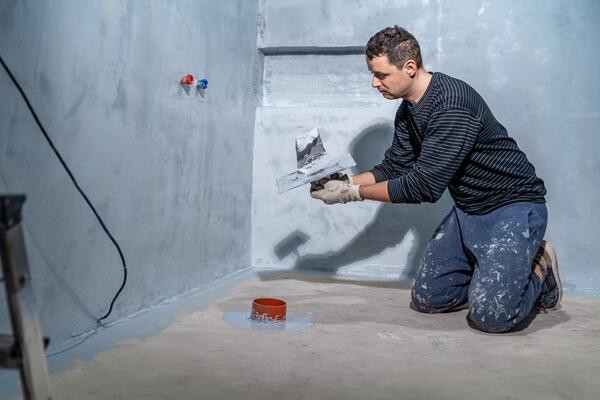 Evo kako da sami jeftino renovirate kupatilo bojenjem pločica za male pare: Više niko ne renovira, a izgleda novo!