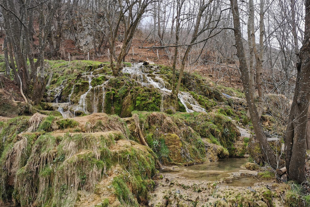 Da li ste znali da Srbija krije rajske vodopade? Prizori kao sa egzotične destinacije, a nalaze se na našoj planini