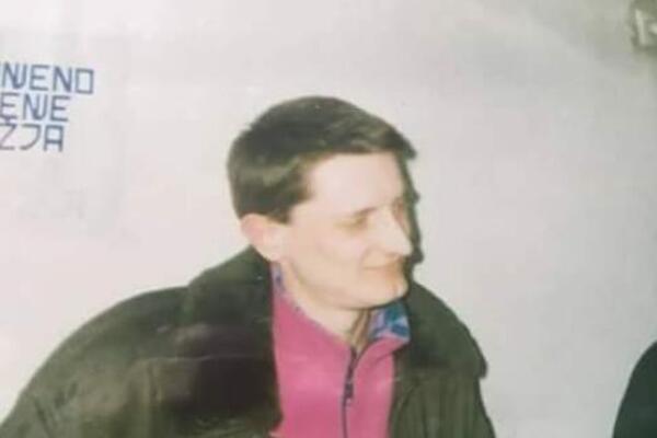 RANILI GA TOKOM SNIMANJA "VIDIMO SE U ČITULJI", A 1 JE OD RETKIH KOJI JE PREŽIVEO 90-e: Vodio opasan klan, a onda..