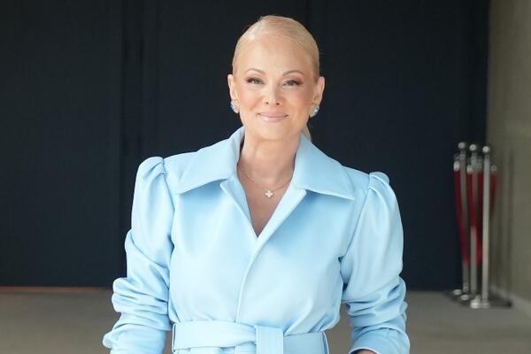 BEOGRAD JE STAO KAD SE POJAVILA ONA! Srpkinje odlepile za izgledom Šabanove NASLEDNICE - CENA TORBE PATOSIRA ŽENE!