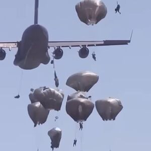 Tramp šalje elitnu jedinicu na Iran: Sa ovim padobrancima nema šale, sprema se INVAZIJA!? (VIDEO)