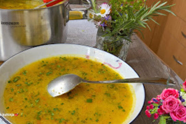 Najbolji melem za creva: Starinska čorba sa pirinčem i šargarepom koju su bake spremale posle teškog dana u polju