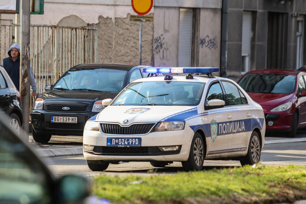 Potukli se maloletnici u Rumenki: Korišćeno hladno oružje, ima povređenih